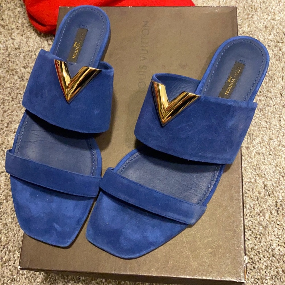 Blue suede Mule flat sandal